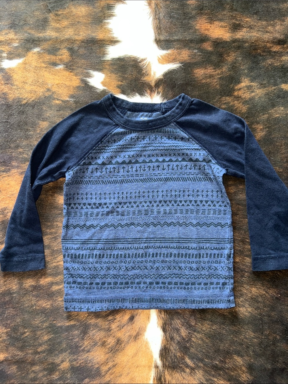 OshKosh B'gosh Blue Navy Patterned Raglan Long-Sleeve Tee